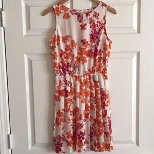 Women's Floral Pleated Dress